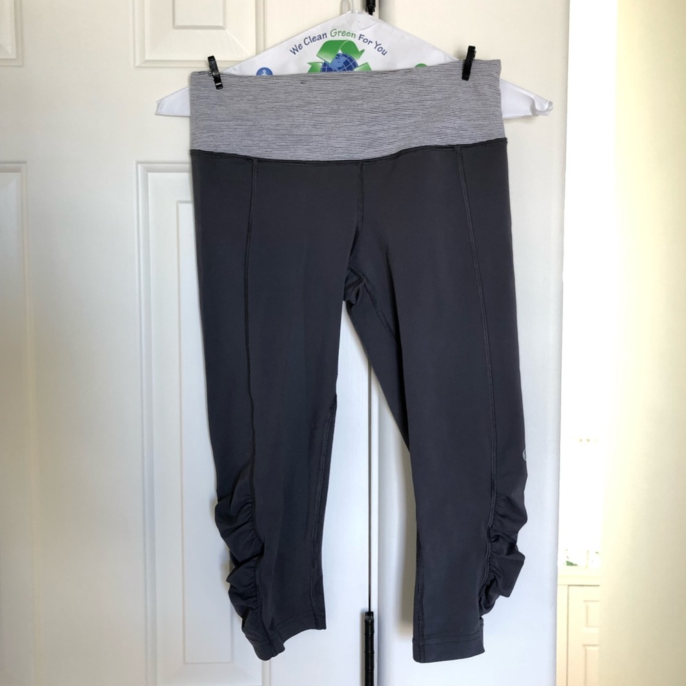 Lululemon Capri Workout Pants